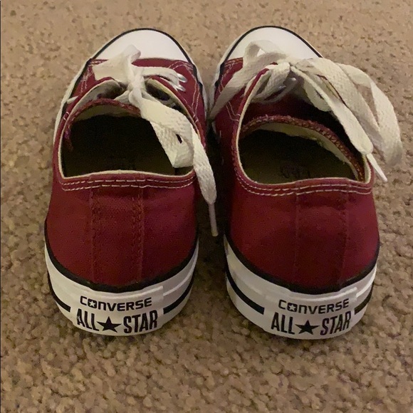 Maroon converse all star - Picture 4 of 4